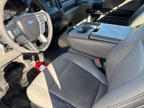 Certified 2017 Ford F250 XL w/ Power Equipment Group RWD image 11
