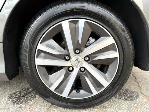 Used 2020 Honda Civic LX image 43