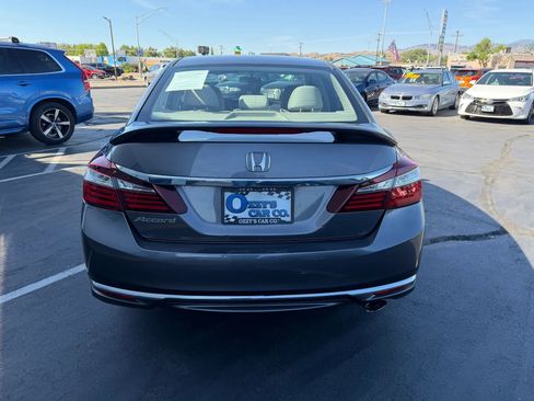 Used 2017 Honda Accord LX image 6