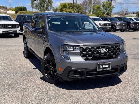 Certified 2025 Ford Maverick XLT w/ XLT Luxury Package AWD/4WD image 2