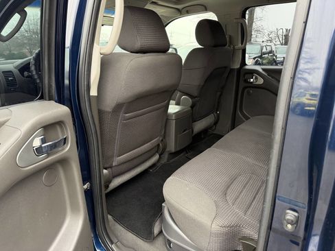 Used 2008 Nissan Frontier NISMO w/ Technology Pkg image 10