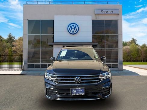 Certified 2023 Volkswagen Tiguan SEL R-Line AWD/4WD image 2