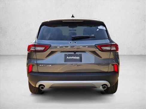New 2026 Ford Escape Active FWD image 8