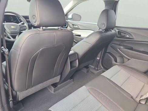 New 2026 Chevrolet Trax LT image 11