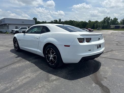 Used 2013 Chevrolet Camaro LT w/ Rear Vision Package RWD image 2