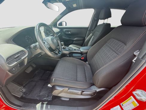Certified 2024 Honda HR-V Sport image 18