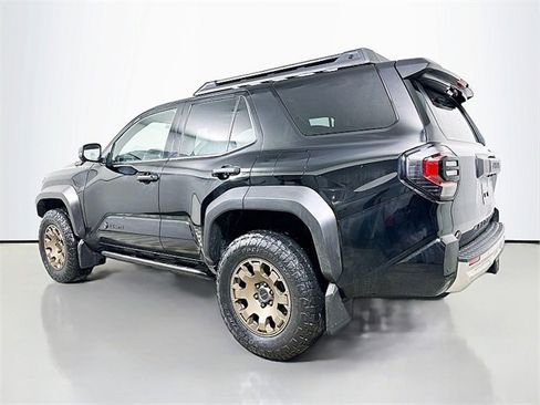 Used 2025 Toyota 4Runner Trailhunter image 5