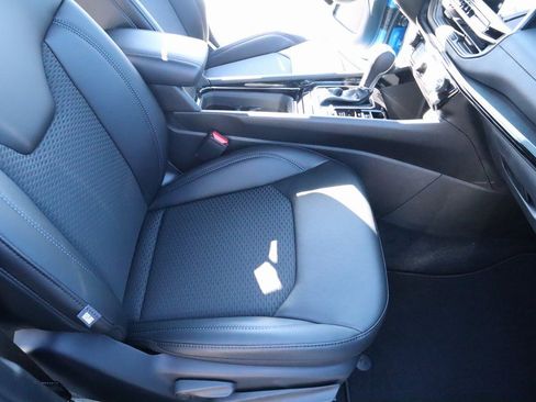 New 2026 Jeep Compass Latitude image 13