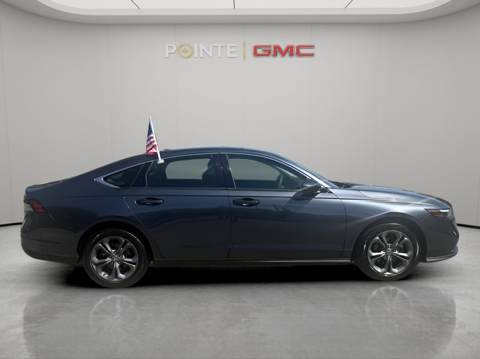 Used 2024 Honda Accord EX image 6