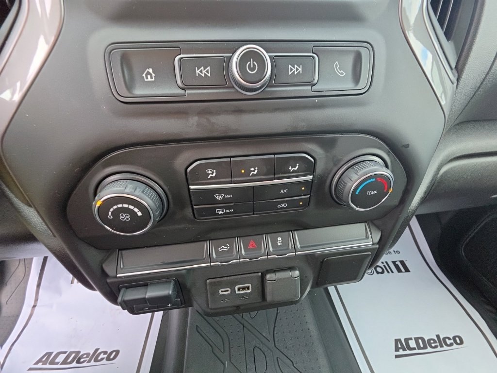 Certified 2021 Chevrolet Silverado 2500 Custom w/ Custom Value Package AWD/4WD image 28