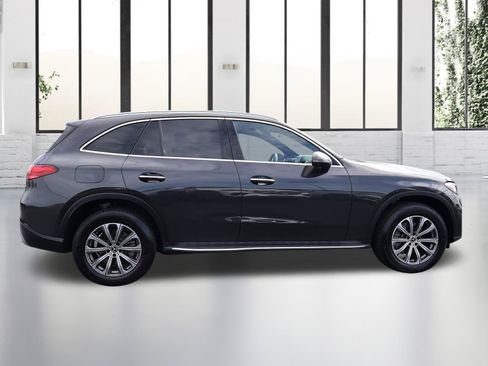 Used 2026 Mercedes-Benz GLC 300 4MATIC image 6