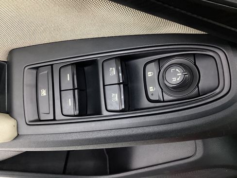 Used 2017 Subaru Impreza 2.0i AWD/4WD image 37