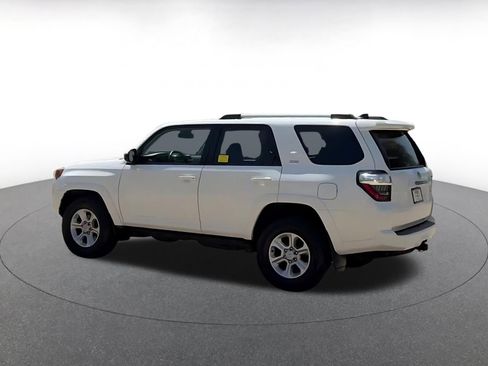Used 2024 Toyota 4Runner SR5 image 10