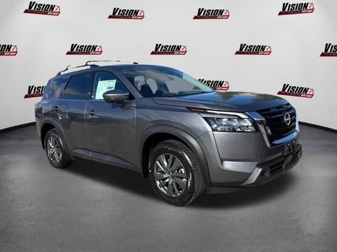 New 2025 Nissan Pathfinder SV image 3