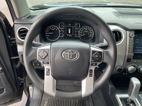 Used 2021 Toyota Tundra SR5 w/ SR5 Upgrade Package AWD/4WD image 14