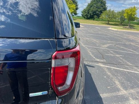 Used 2017 Ford Explorer Sport w/ Equipment Group 401A AWD/4WD image 26