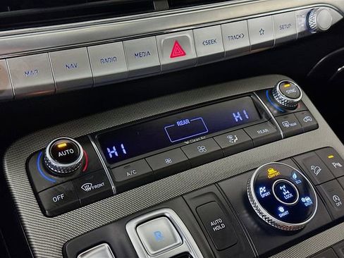 Used 2021 Hyundai Palisade Limited image 30