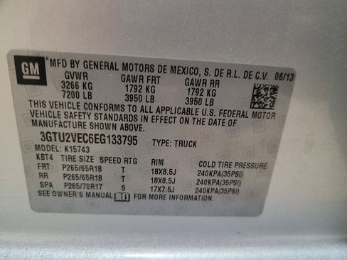 Used 2014 GMC Sierra 1500 SLT w/ SLT Preferred Package AWD/4WD image 33