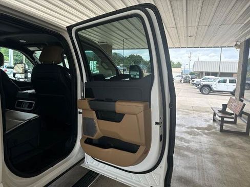 Certified 2023 Ford F250 Lariat w/ Lariat Ultimate Package AWD/4WD image 25