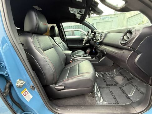 Used 2018 Toyota Tacoma TRD Pro AWD/4WD image 26