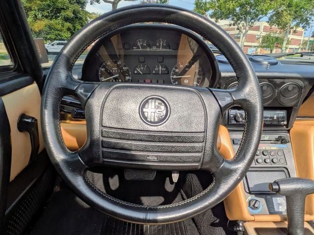 Used 1991 Alfa Romeo Spider Veloce RWD image 5