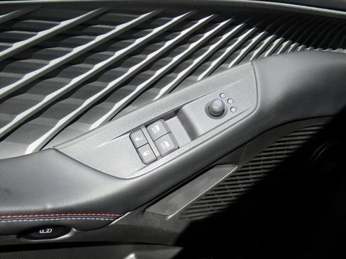 Used 2025 Dodge Charger R/T w/ Sun & Sound Package image 24