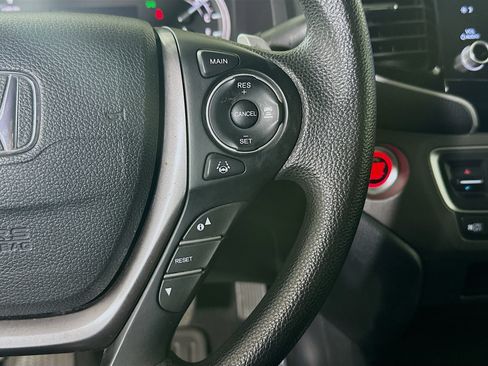 Used 2022 Honda Ridgeline Sport image 17