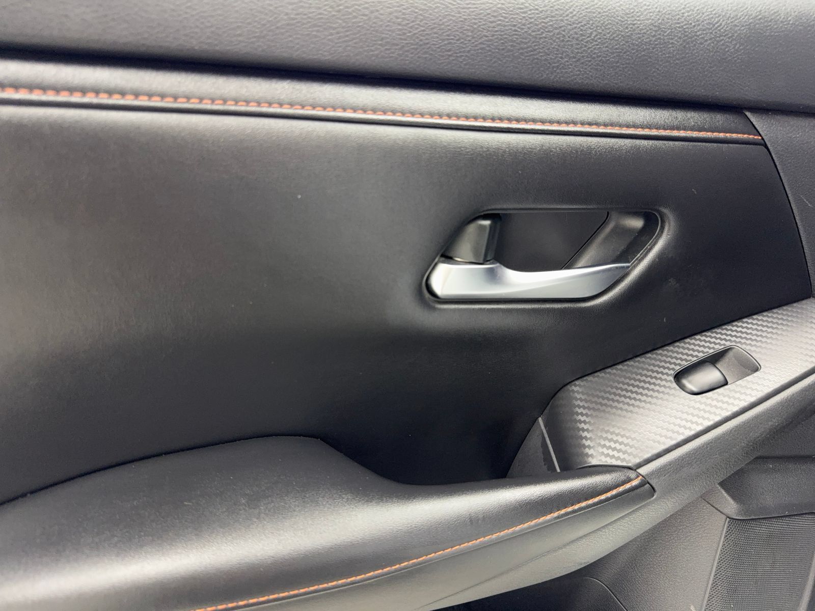 Used 2020 Nissan Sentra SR w/ Premium Package FWD image 37