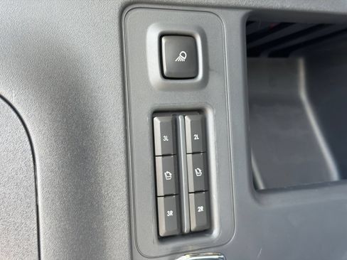 New 2027 Lincoln Navigator Reserve AWD/4WD image 10