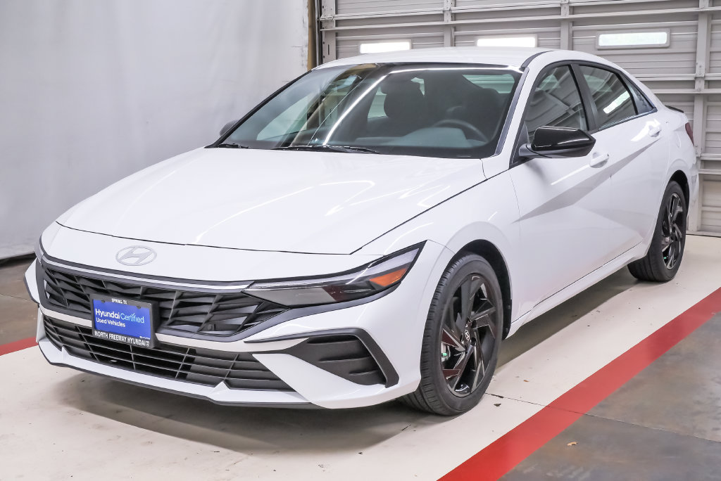 Certified 2026 Hyundai Elantra Sport FWD image 1