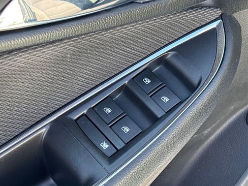 Used 2019 Chevrolet Cruze LS w/ LS Convenience Package image 27