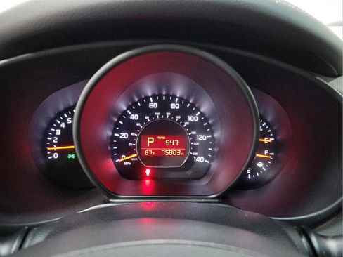 Used 2017 Kia Soul + w/ Audio Package FWD image 13