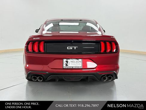 Used 2018 Ford Mustang GT RWD image 7