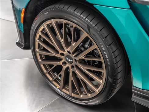 New 2026 Aston Martin DBX S image 9