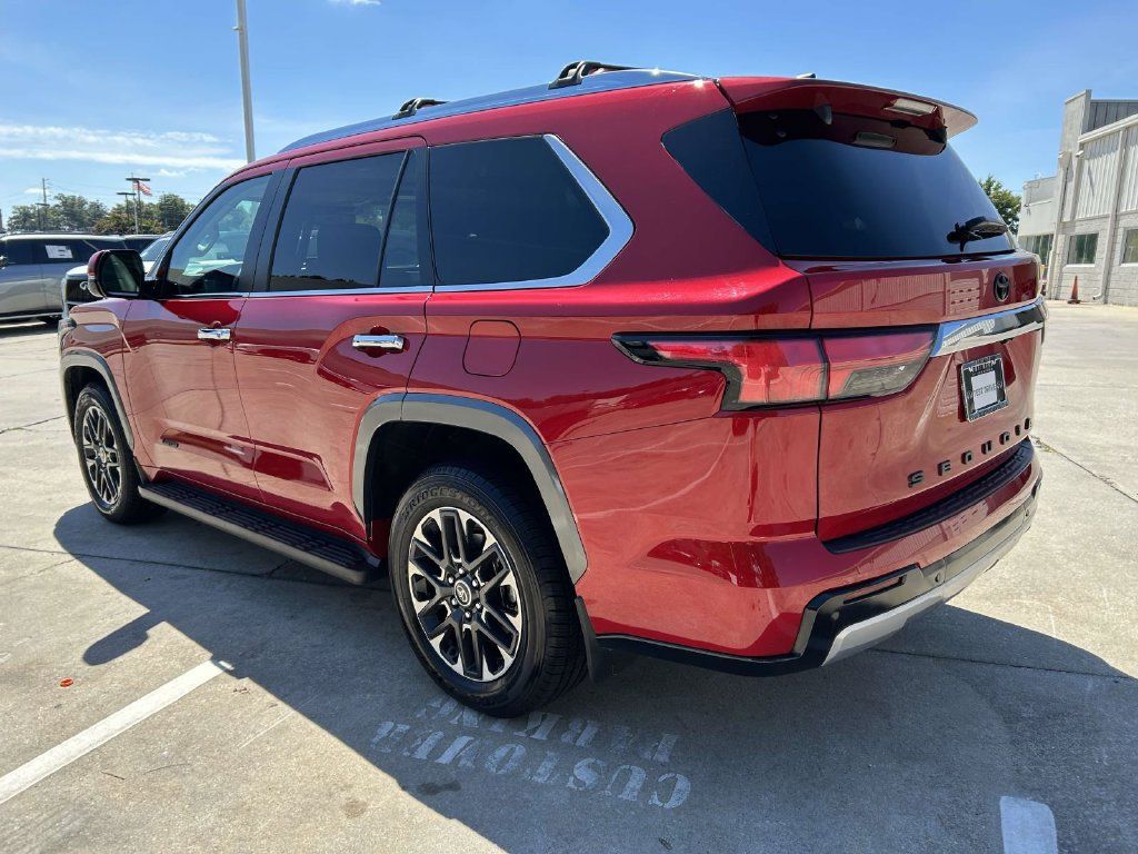 Used 2024 Toyota Sequoia Limited w/ Tow Technology Package RWD image 5