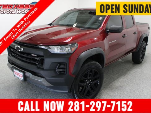 Used 2023 Chevrolet Colorado Trail Boss w/ Advanced Trailering Package AWD/4WD image 1