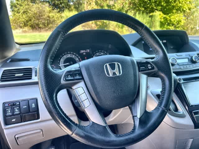 Used 2015 Honda Odyssey EX-L image 17