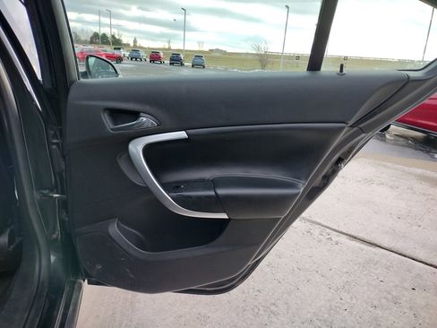 Used 2017 Buick Regal Sport Touring image 14