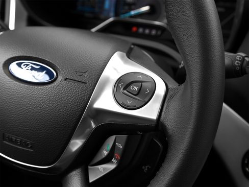Used 2013 Ford C-MAX Energi SEL FWD image 40