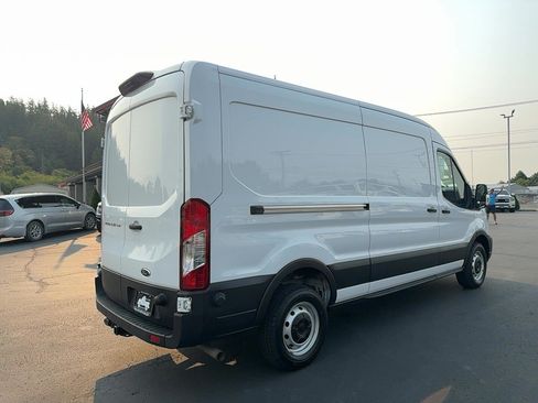 Used 2023 Ford Transit 250 Medium Roof w/ Load Area Protection Package RWD image 8