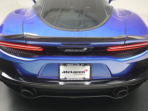 Used 2023 McLaren GT RWD image 36