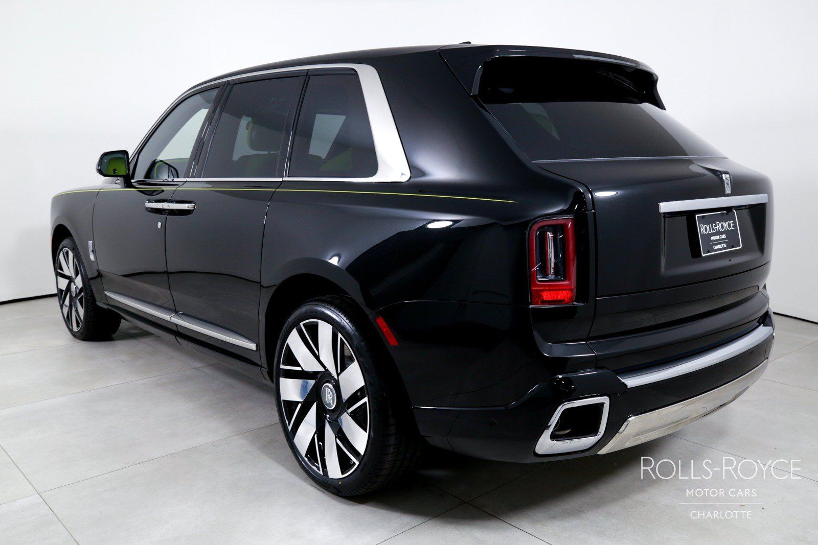 New 2027 Rolls-Royce Cullinan AWD/4WD image 8