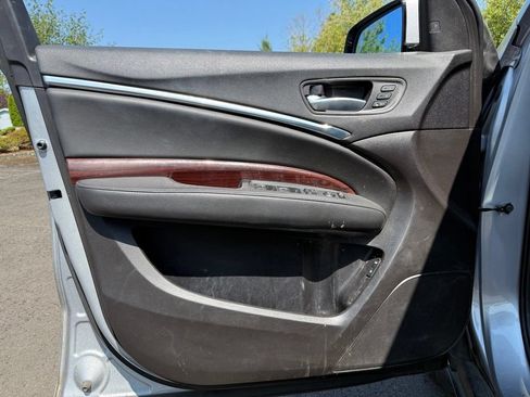 Used 2016 Acura MDX SH-AWD w/ Technology Package image 16