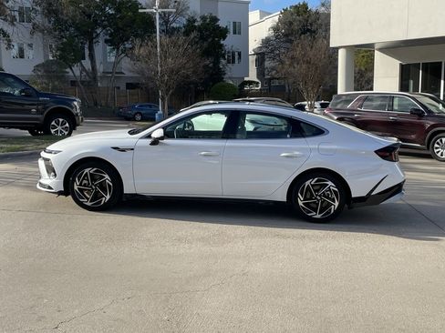 Used 2025 Hyundai Sonata SEL image 3