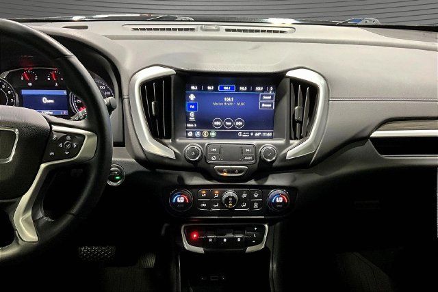 Used 2023 GMC Terrain SLT w/ Elevation Edition FWD image 9