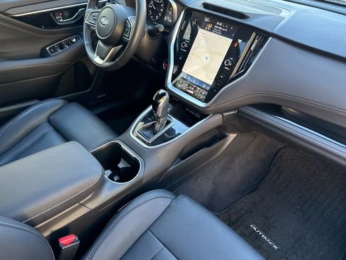 Certified 2024 Subaru Outback Limited image 17