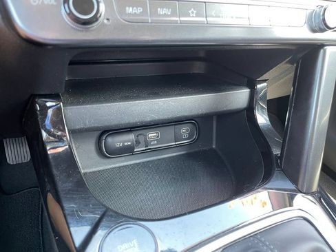 Certified 2026 Kia Seltos LX FWD image 19
