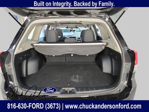 Used 2023 Subaru Forester Premium image 26
