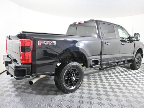 Used 2024 Ford F250 XL w/ STX Appearance Package AWD/4WD image 7