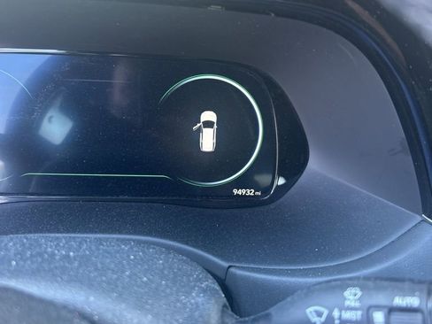 Used 2022 Hyundai Palisade Calligraphy w/ Winter Package image 14